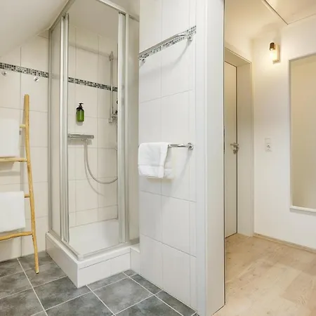 Διαμέρισμα Homie Julius - *